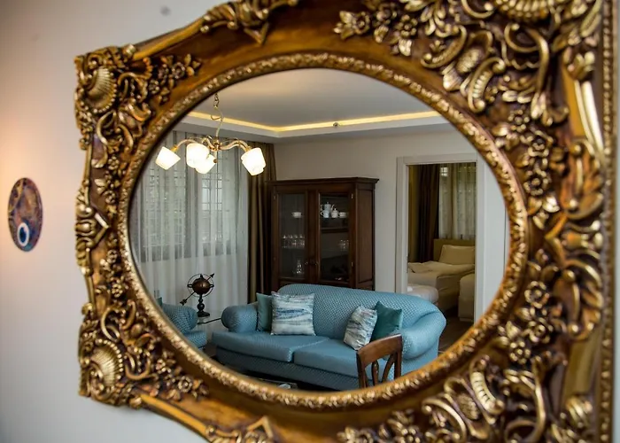 The Charm Hotel - Old City